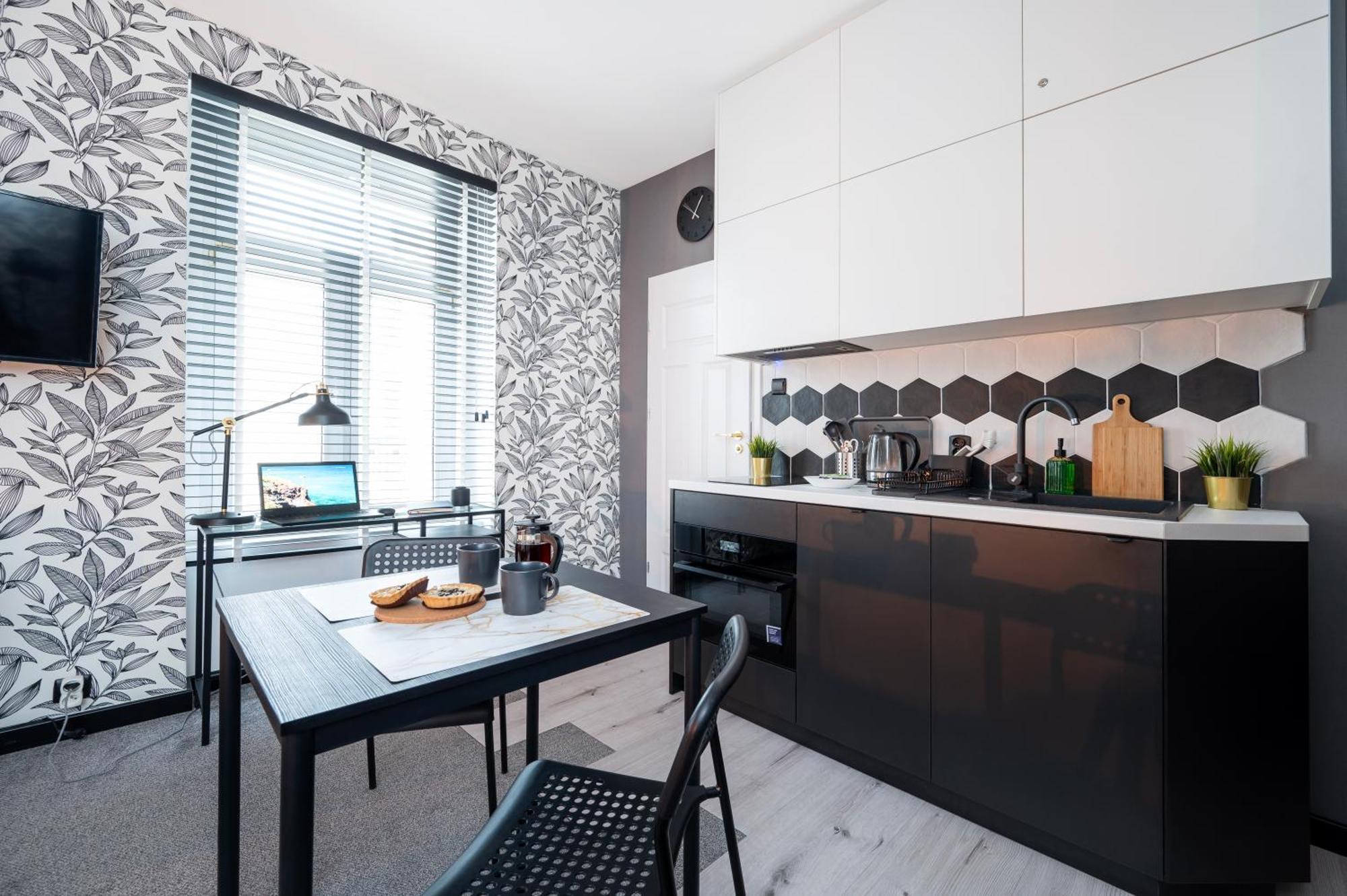 우치 Historic Studio - Top Location, Tram & Shops Nearby, Fabryczna - By Rentujemy 아파트 외부 사진
