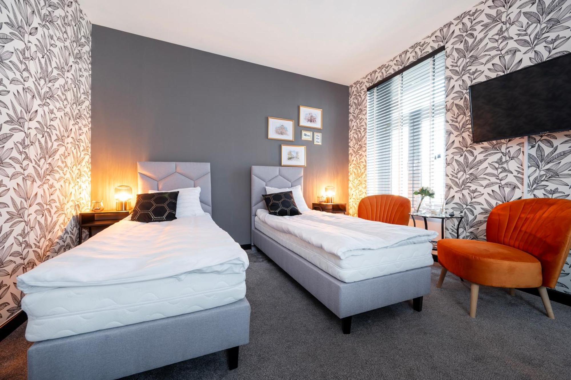 우치 Historic Studio - Top Location, Tram & Shops Nearby, Fabryczna - By Rentujemy 아파트 외부 사진